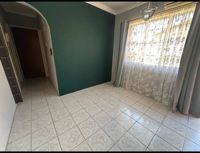 3 BEDROOM FREESTANDING FOR SALE IN NORTHDALE